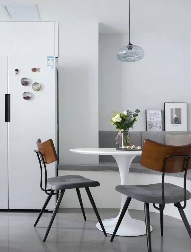 80㎡的两居，装出了100㎡效果，空间利用到极致