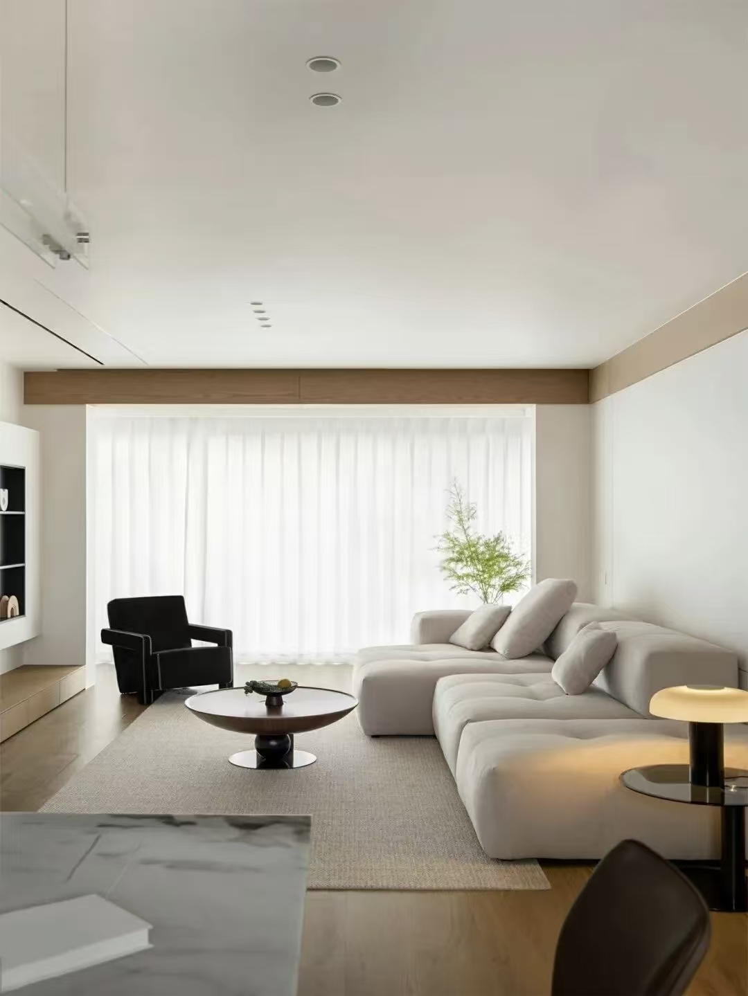 139㎡现代原木风，白色+原木色，清爽又耐看